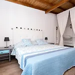 Holiday home Olivos